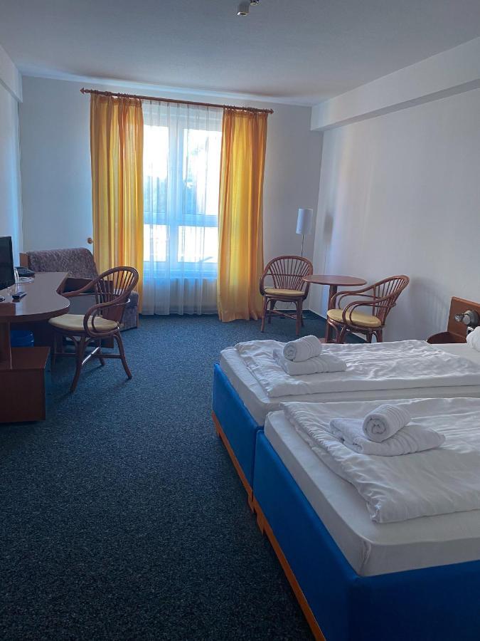 Hotel Stadt Барт Екстер'єр фото